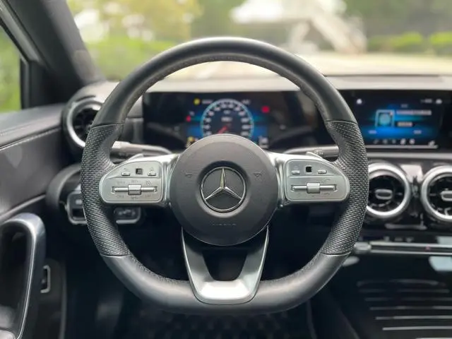 Mercedes-Benz Mercedes-Benz A-class A 180 L sports sedan