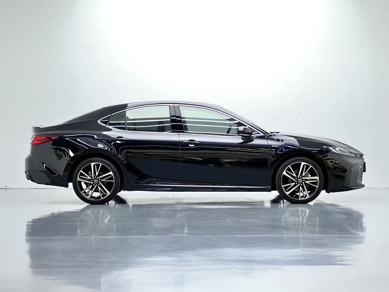 Toyota Camry 2024