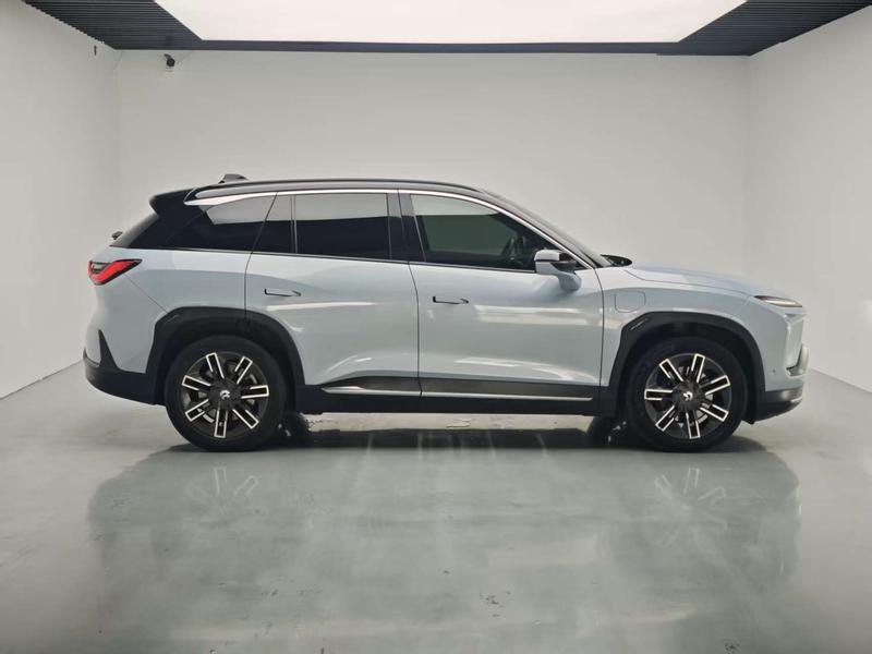 NIO NIO ES6 2020