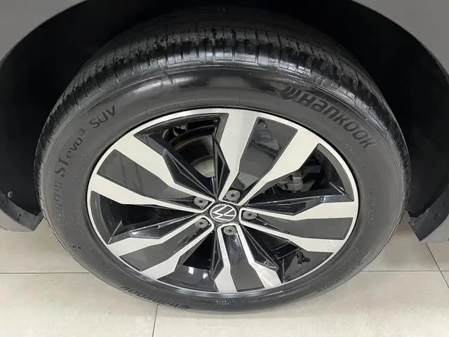 Volkswagen Tiguan L 330TSI automatic two-wheel drive R-Line Premium edition