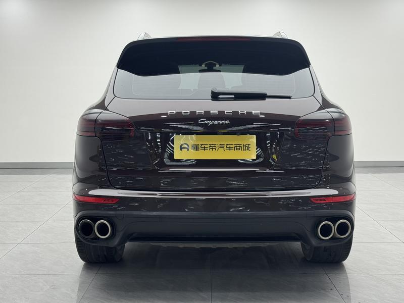 Porsche Cayenne 2016