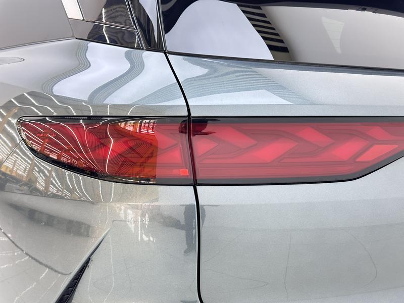 BYD Tang L DM 2025
