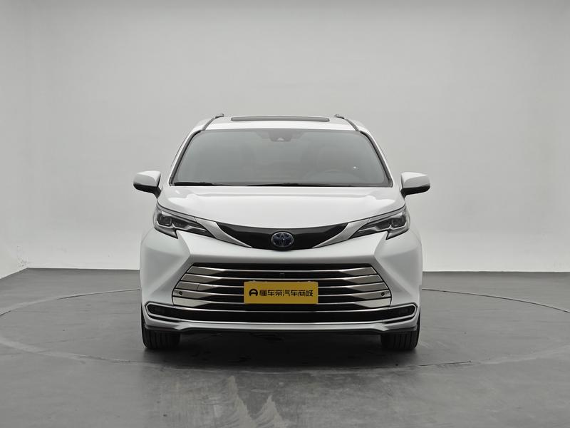 Toyota Sienna 2023