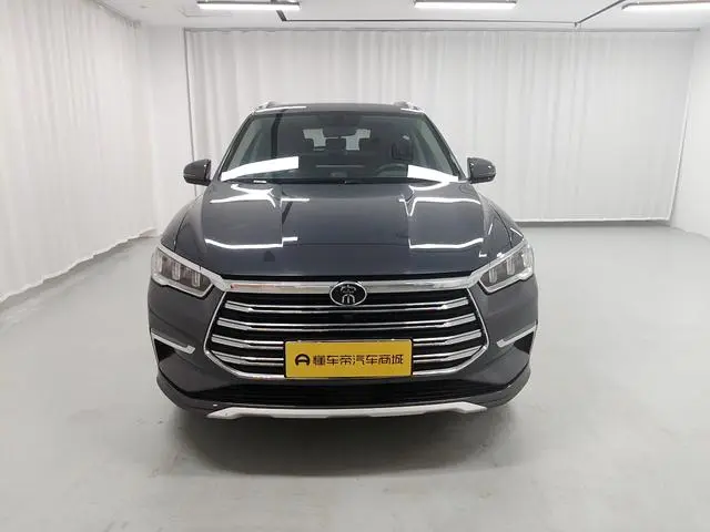 BYD Song Pro DM DM 1.5T four-wheel drive performance version luxury