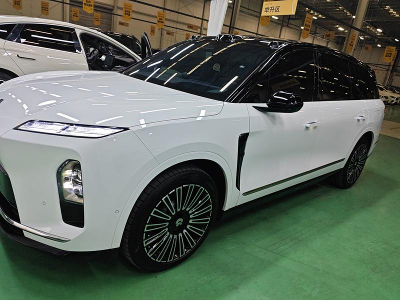NIO NIO ES8 2026