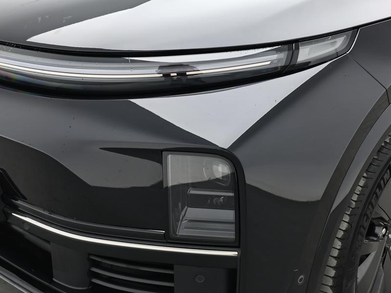 Li Auto Ideal L7 2025