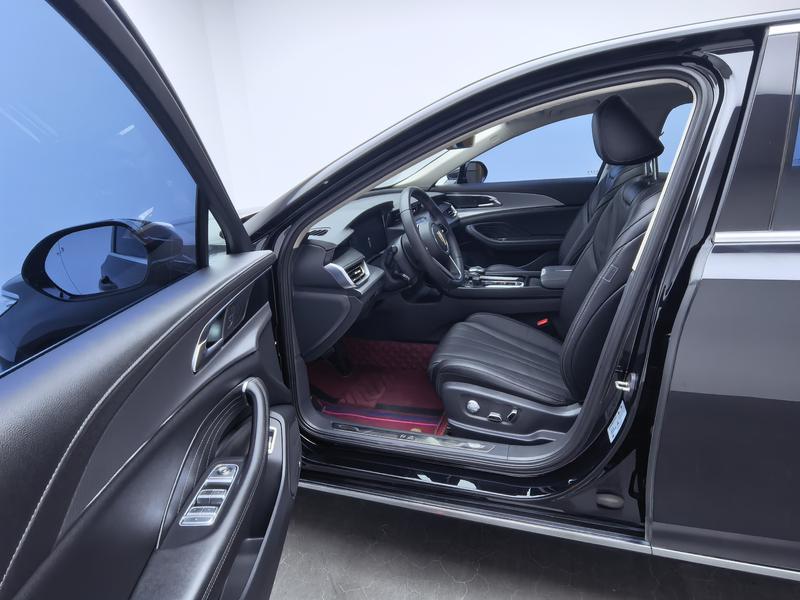 Hongqi Red Flag H5 2023