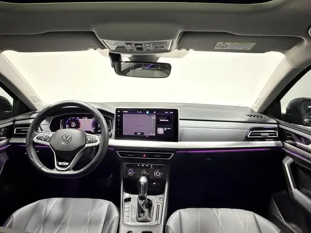 Volkswagen Lavida Facelift 1.5L automatic five million version