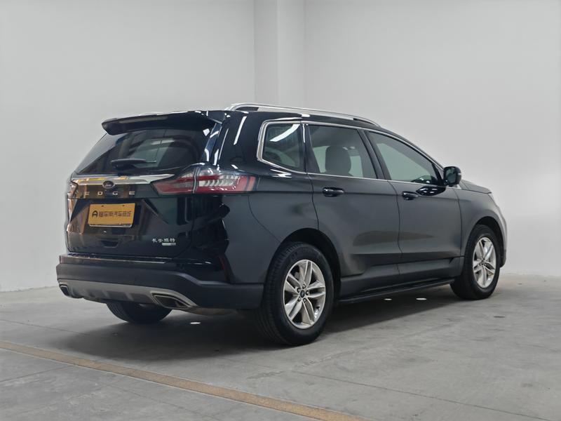Ford Edge 2021