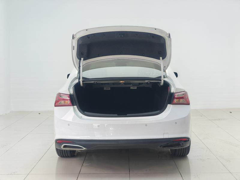 Chevrolet Malibu XL 2021