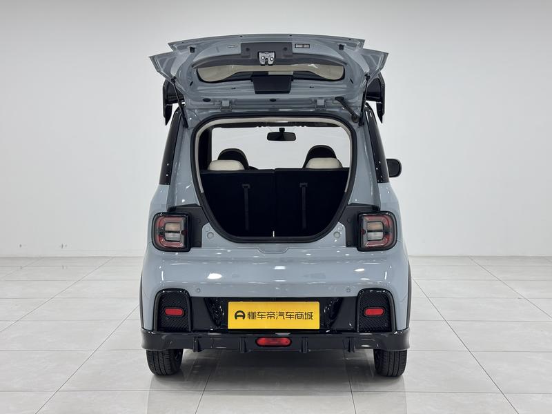 Geely Galaxy panda 2025