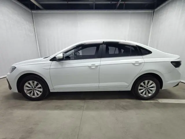 Volkswagen Lavida Xinrui 1.5L Automatic Xinyi Version