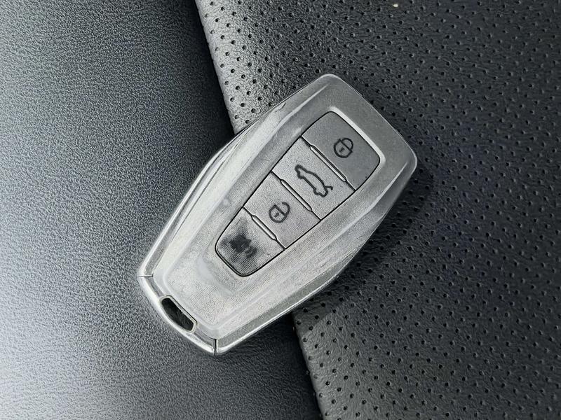 Geely Bin Yue 2025