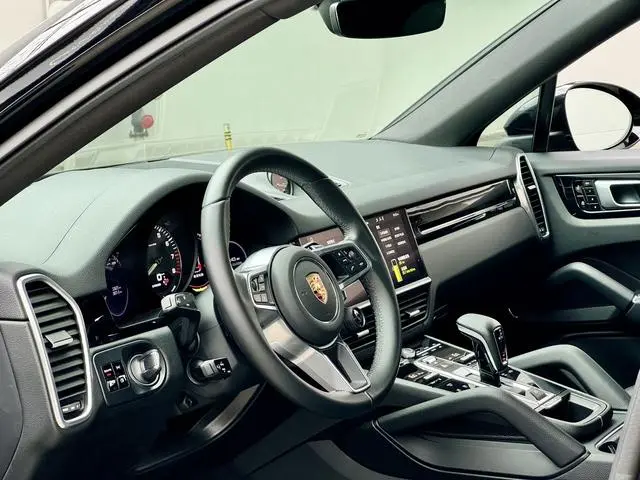 Porsche Cayenne Coupé E-Hybrid Cayenne E-Hybrid Coupé 2.0T