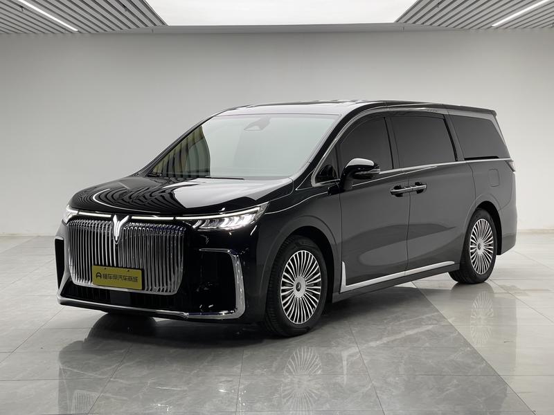 Voyah Lantu Dreamer PHEV 2025