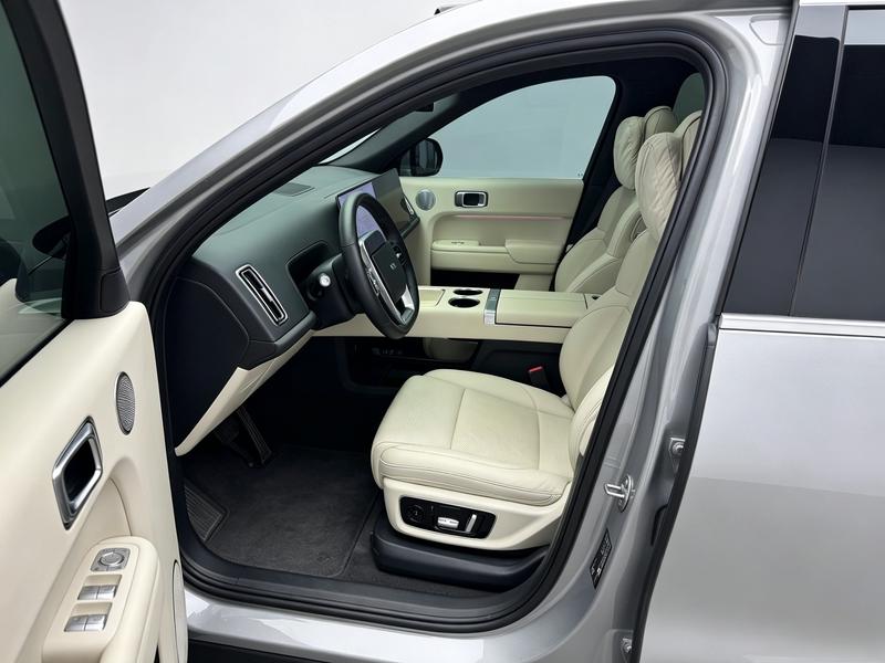 Li Auto Ideal L9 2022