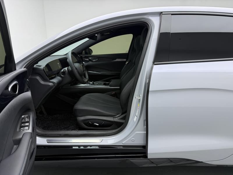 BYD seal 2025