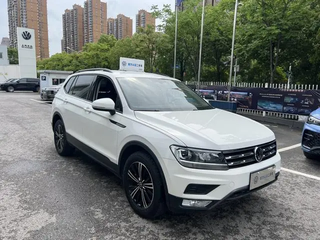 Volkswagen Tiguan L 330TSI automatic two-wheel drive comfort edition