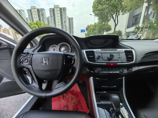 Honda Accord 2.0L Comfort Version