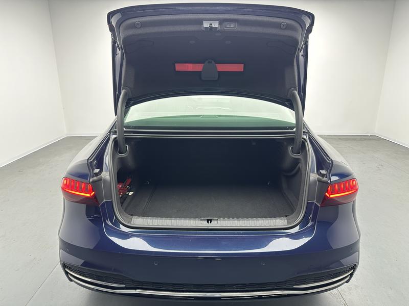 Audi Audi A7L 2024