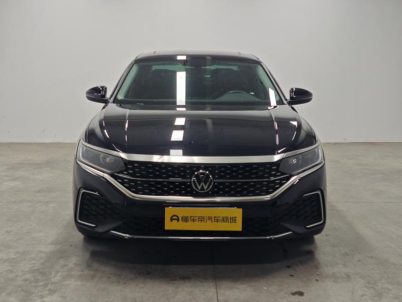 Volkswagen Passat 2025