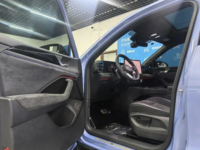 Volkswagen Tiguan L Pro 380TSI four-wheel drive R-Line Zhizun Edition