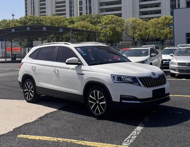 Skoda Komick 1.5L automatic comfort version Country VI