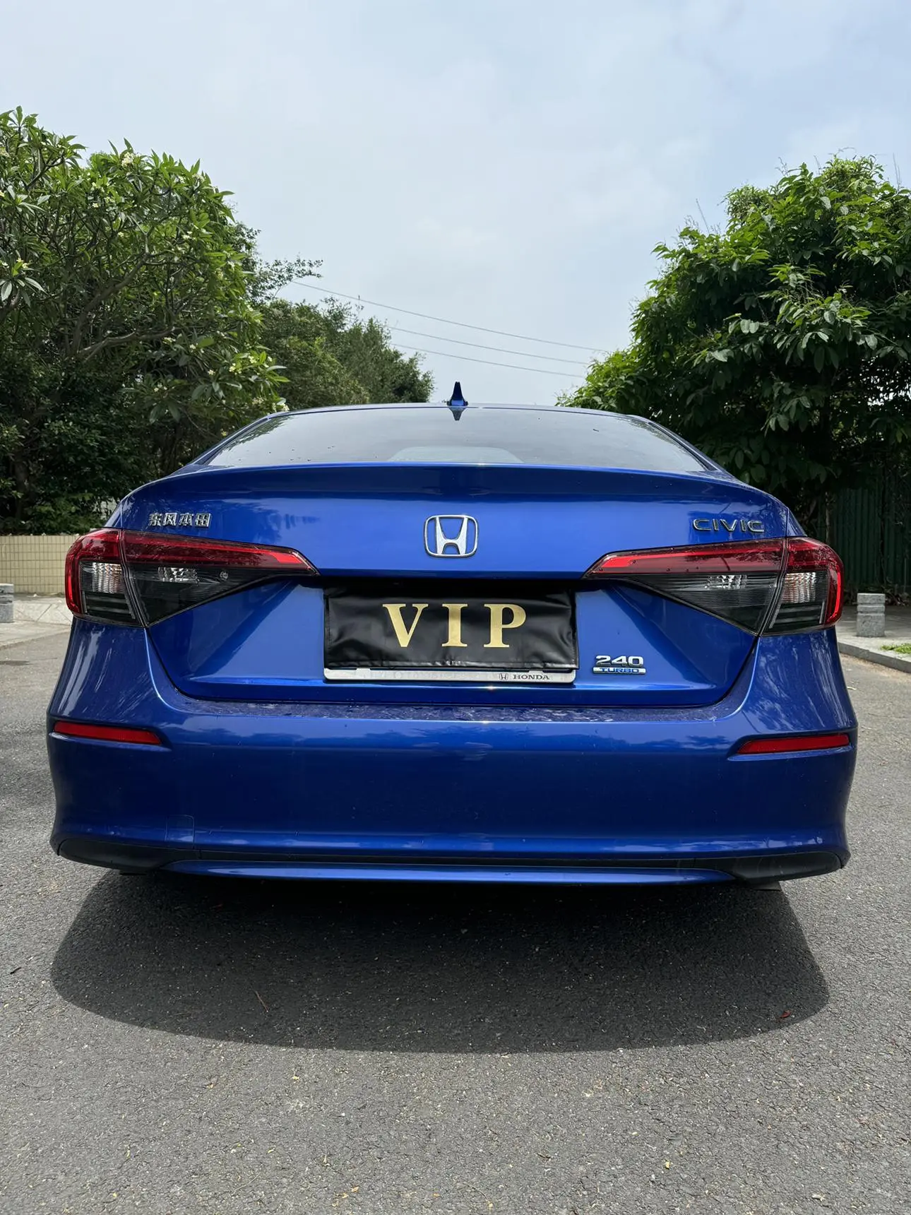 Honda Civic 240TURBO CVT Momentum Edition