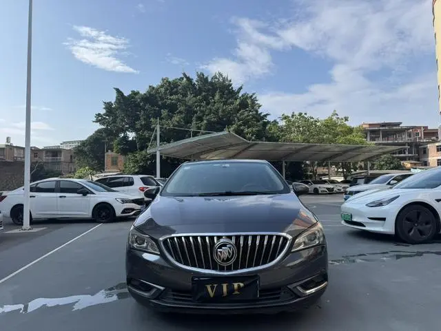 Buick Weilang Sedan 20T dual clutch leading type