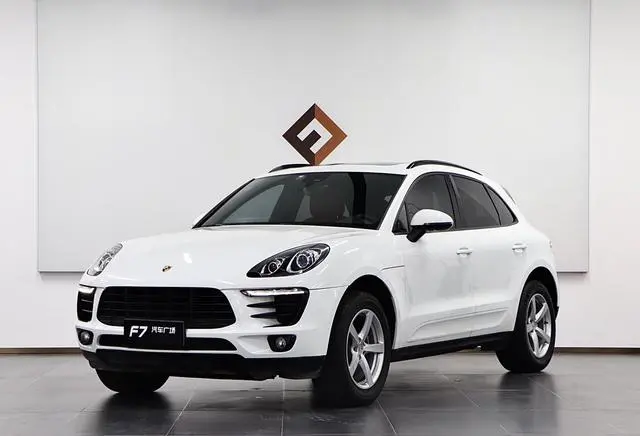 Porsche Macan Macan 2.0T