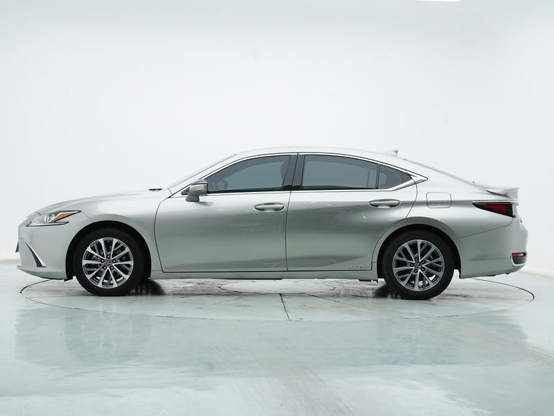 Lexus Lexus ES 2021