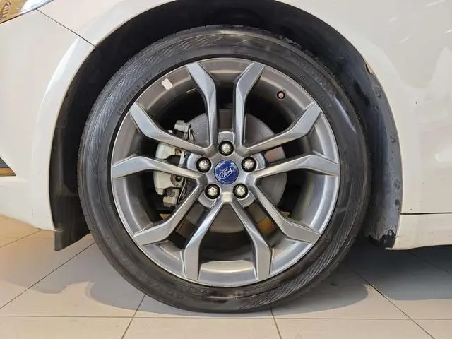 Ford Mondeo EcoBoost 180 Cognac Special Edition