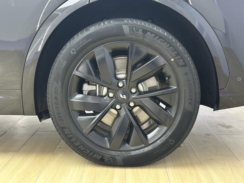 Li Auto Ideal L7 2023