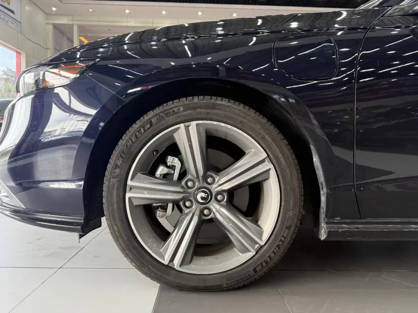 Honda Accord PHEV e: PHEV Premium Edition