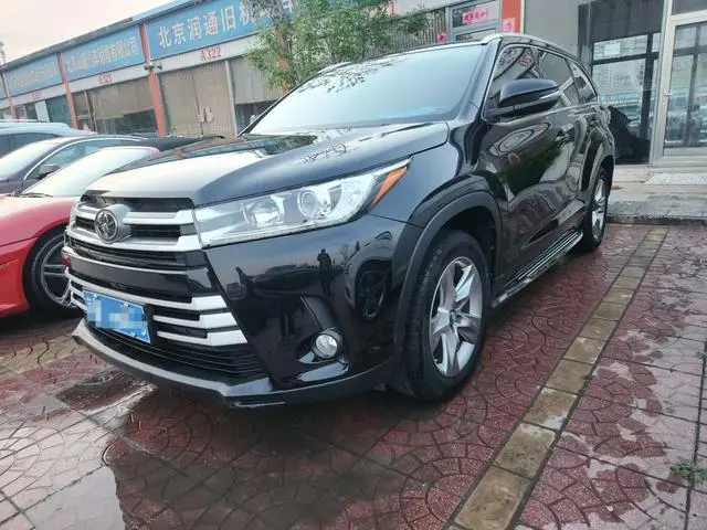 TOYOTA Highlander 2.0T four-wheel drive Deluxe Edition 7 seats