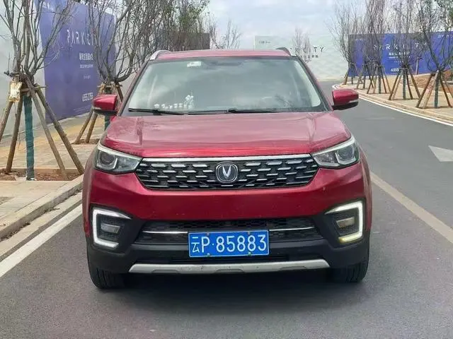 Changan Changan CS55 1.5T manual dazzling color type country V