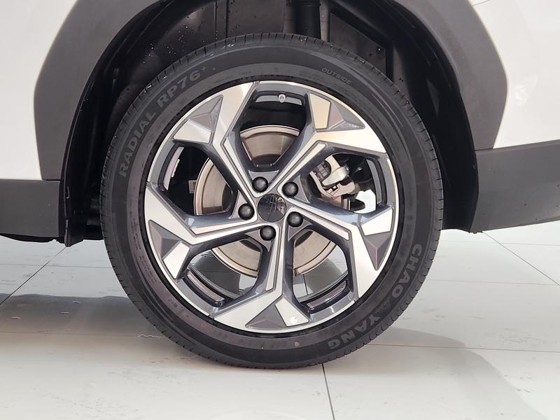 Geely Boyue L 2024