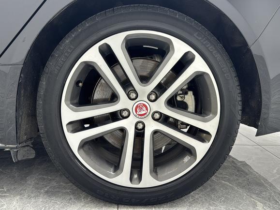 Jaguar Jaguar XEL 2021
