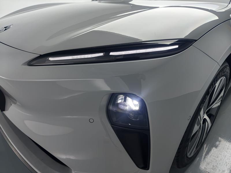 NIO NIO ET5 2024