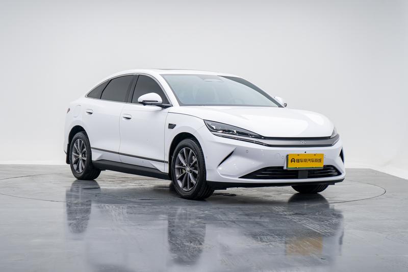 BYD Qin L EV 2025