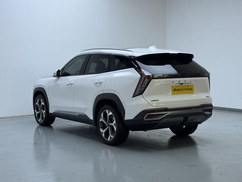 Geely Boyue L 2024