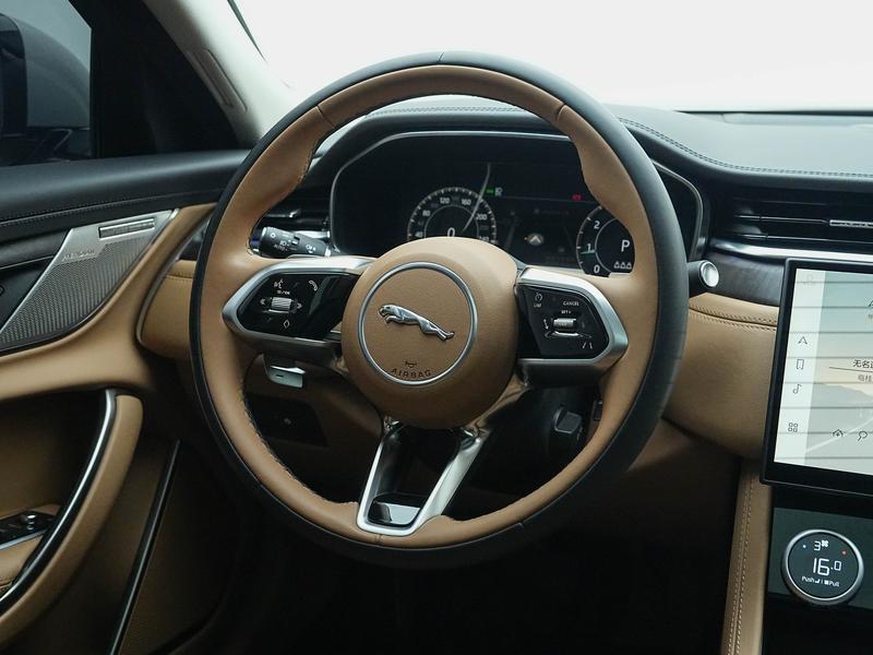 Jaguar Jaguar XFL 2024