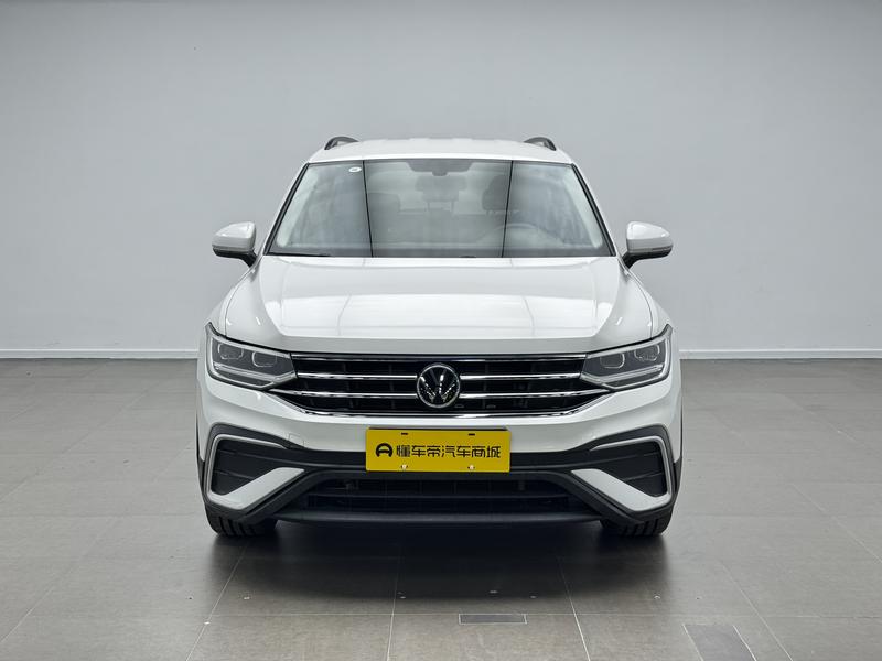 Volkswagen Tiguan L 2022