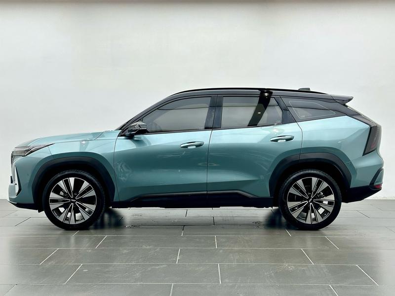Geely Boyue L 2025