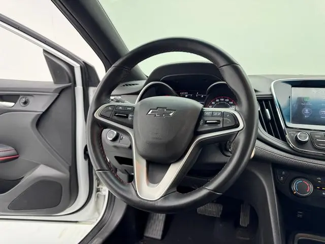 Chevrolet Cruze RS 330T Automatic Fun Version