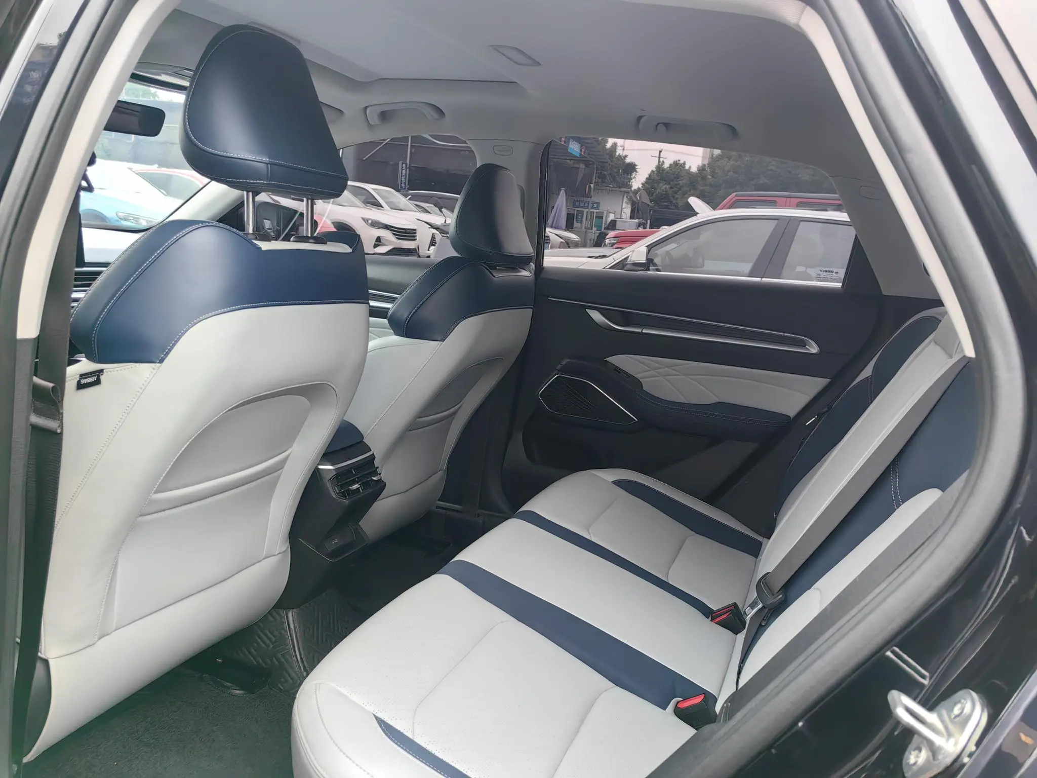 Geely Emgrand 4th generation 1.5L CVT flagship