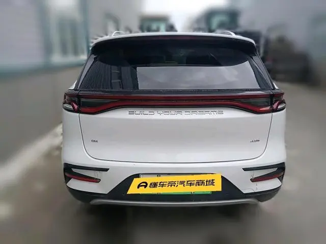 BYD Tang DM DM 2.0T four-wheel drive high-performance version of the Genesis flagship
