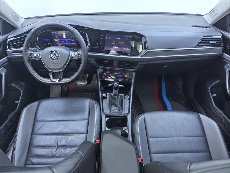 Volkswagen Sagitar 2021