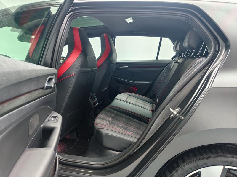 Volkswagen Golf GTI 2023