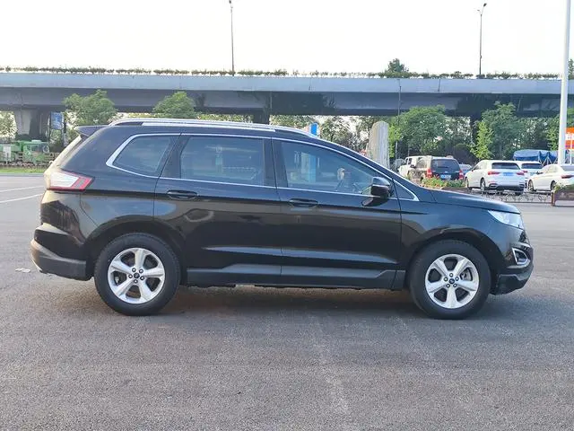 Ford Sharp World EcoBoost 245 two-wheel drive elite 5-seater country V